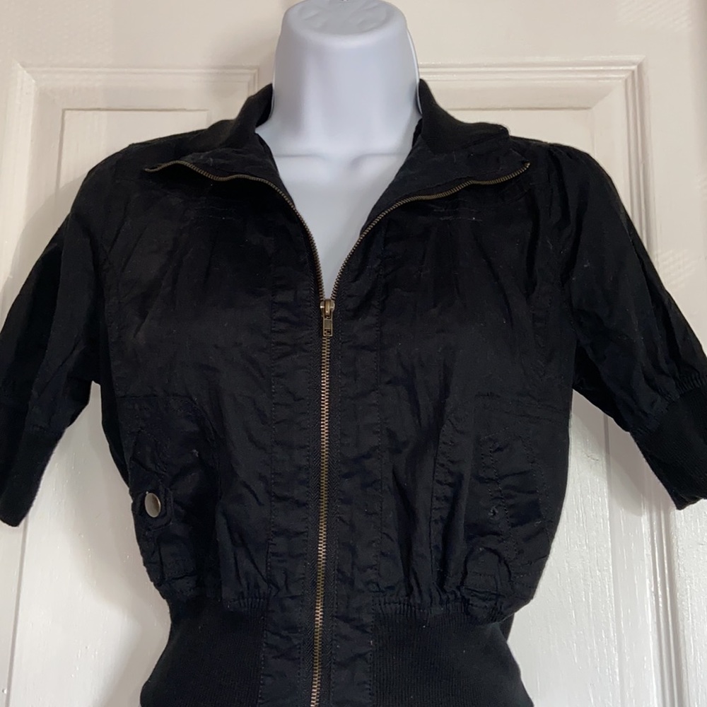 Active Basic Jacket Size Small - Picture 2 of 5